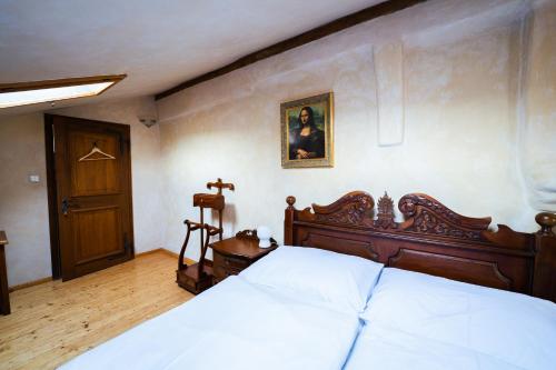 Double Room image 7