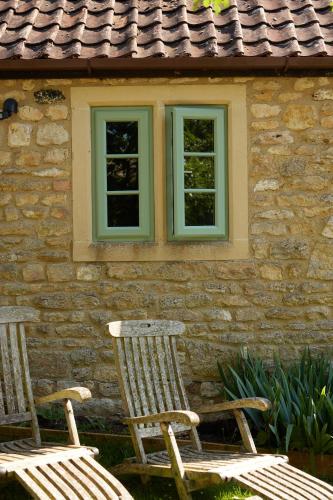 The Wheatsheaf Combe Hay - image 10