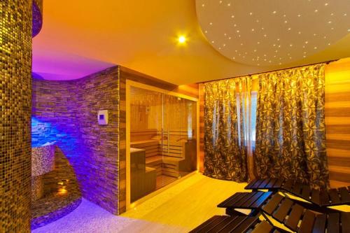 Hotel Orizont - image 14