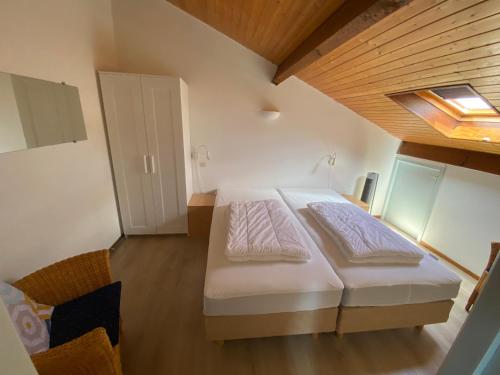 外部景觀, Village Océlandes (Village Ocelandes) in 博恩地區聖於連