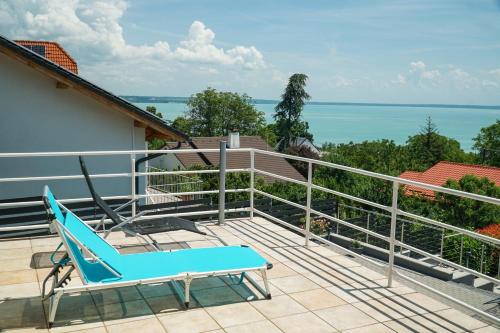 Erkély/terasz, Fügefa Apartman (Fugefa Apartman) in Balatonalmádi