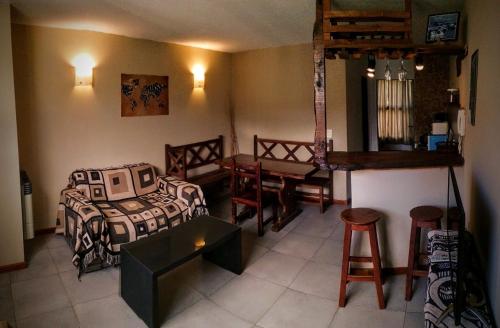 One-Bedroom Apartment image 9