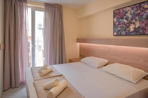 51HH Apartments 2