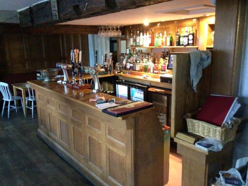 Dolphin Inn in Llandysilio