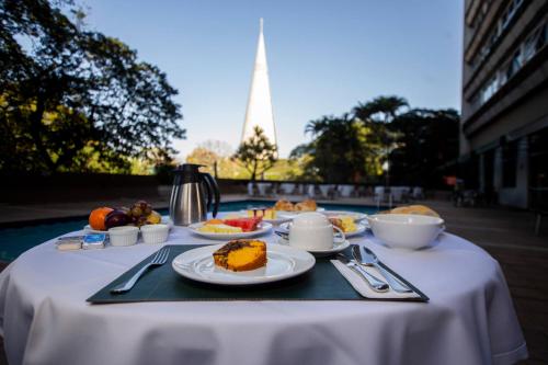 Ételek és italok, Hotel Deville Business Maringa in Maringa