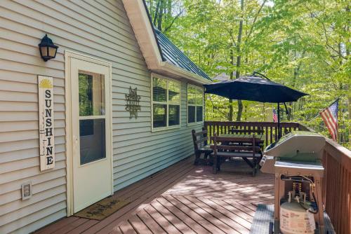 Cozy Pocono Getaway In Arrowhead Lake in Thornhurst, Vereinigte Staaten von Amerika