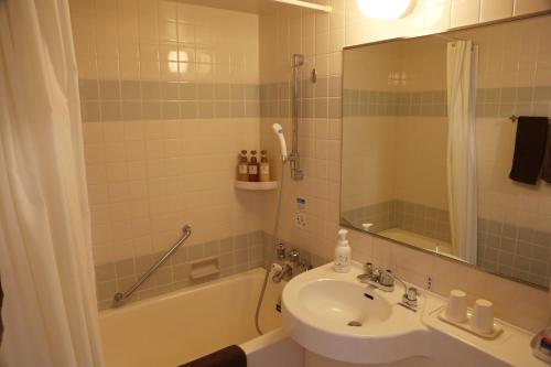 Single Room - Non-Smoking