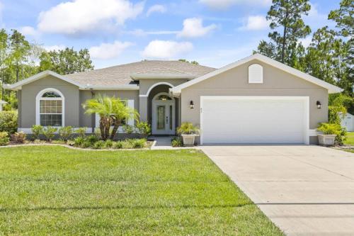 Salty Reef Pool Home | Palm Coast in Palm Coast, USA