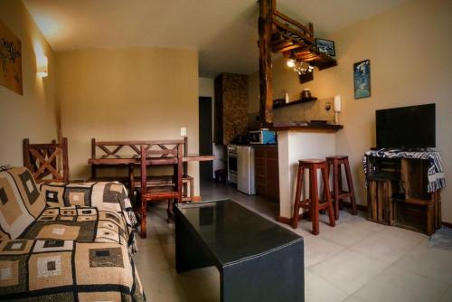 One-Bedroom Apartment image 4