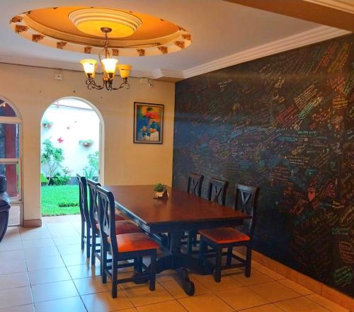 Hotel Don Felipe Aeropuerto near La Aurora nemzetközi repülőtér