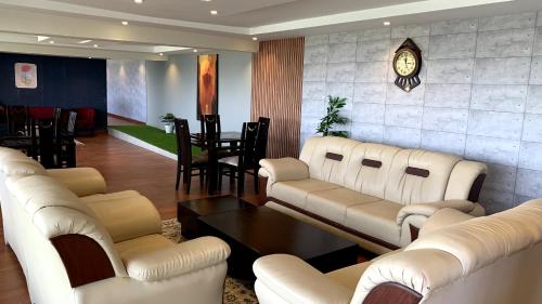 Hotel Demanchi Murree - image 9