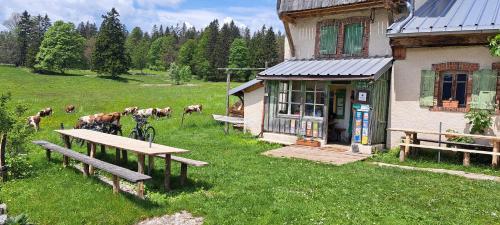 La Petite Echelle in Longevilles-Mont-d'Or