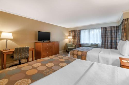 569488090 Gorges Grant Hotel