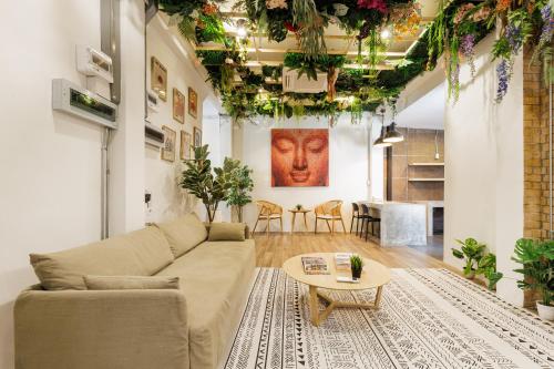 02 Wabisabi Bangkok 3 MIN TO Train Station - main image