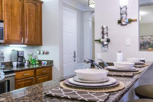 Vista Cay Luxury Lyrica condo - image 11