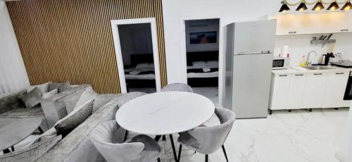 Beautiful Apartment in Ramat Gan Deluxe Suite Next to SHEBA Hospital in Priemiestis/oro uostas