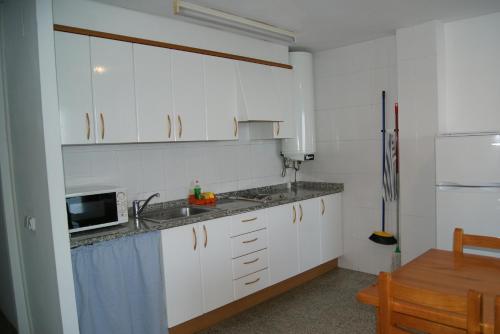 Apartaments El Sorrall - image 5