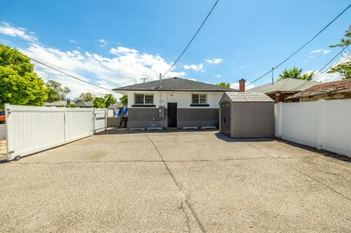 Three-Bedroom Home image 10