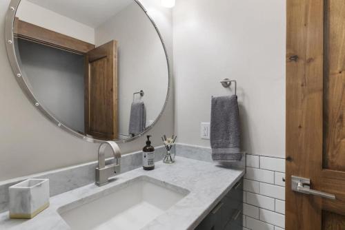 Heber Hideaway Exquisite Home with Hot Tub Heber Hideaway Exquisite Home with Hot Tub