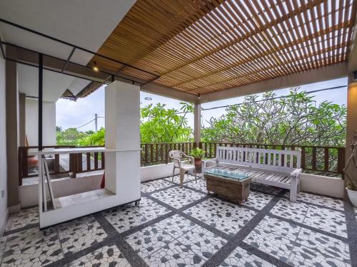 Balcony/terrace, Ananda's Sanur by ABM in Sanur