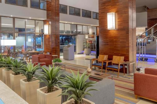 大堂, 庫亞巴德維爾高級酒店 (Hotel Deville Prime Cuiaba) in 庫亞巴市中心