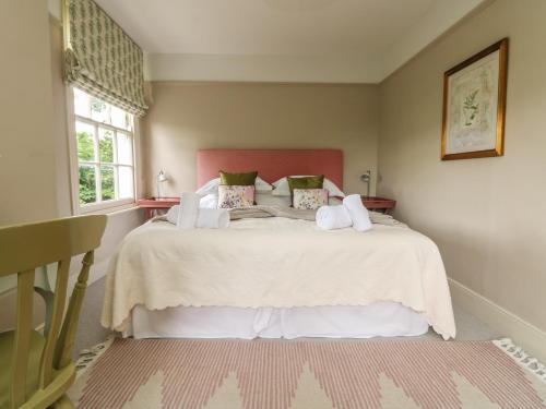 Penwarne Lodge - image 11