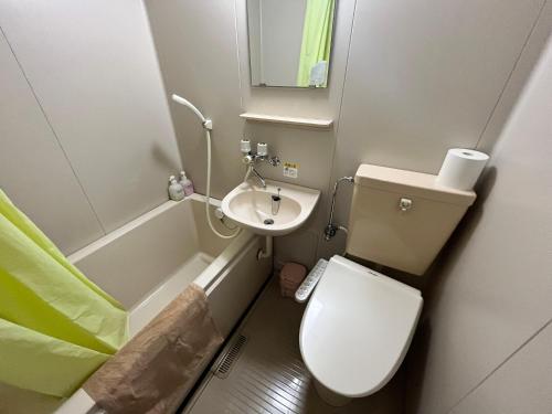 Japanese-Style Quadruple Room image 4