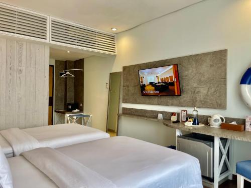 Summer Deluxe Room - Twin bed image 7