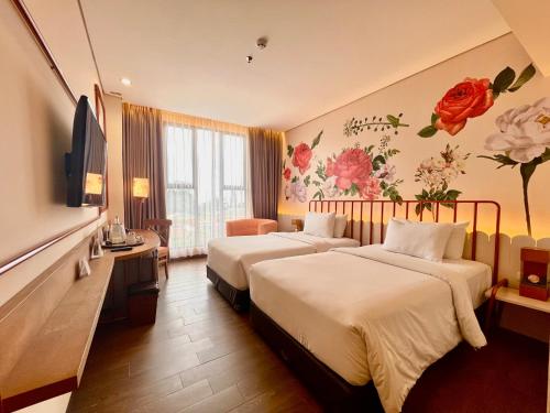 Hemangini Hotel Bandung Room Type - Spring Deluxe Room - Twin Bed