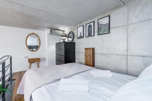 Dream Stay - Modern City Centre Lofts with Self Check-in, Tallinn (photo 8)