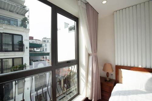 Sumitomo10 Apartment - Lane 12 Dao Tan street - 전망