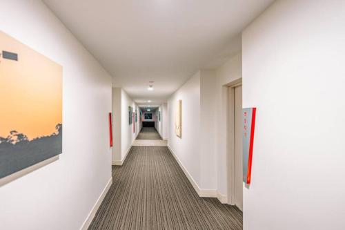 Sunset Views - Spacious Getaway in Hope Sziget