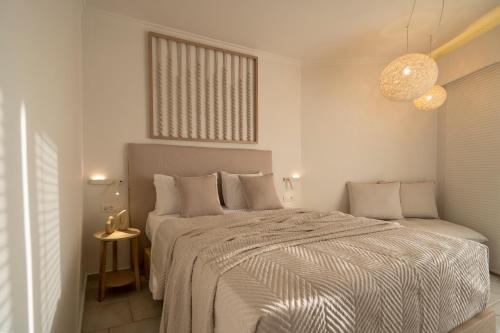 Double room, superior, partial sea view, pool view