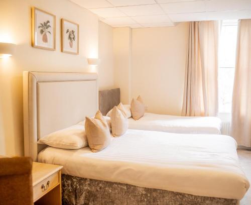 The Mayfair Hotel - OCEANA COLLECTION - image 12