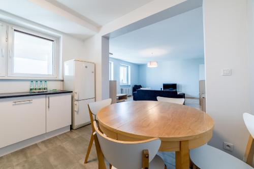 Piątkowo 2-Bedroom Apartment