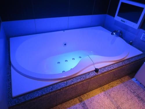 Bathtub, Design Hotel W Zip Club in Chikusa