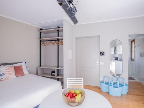 Apartment with Balcony image 7