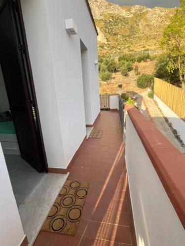 Makari Our Angel Room Type - Double Room with Private Bathroom