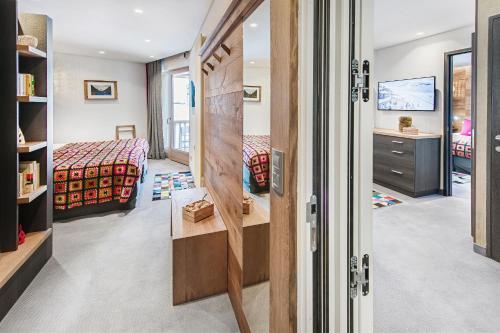 Superior Double Room image 5