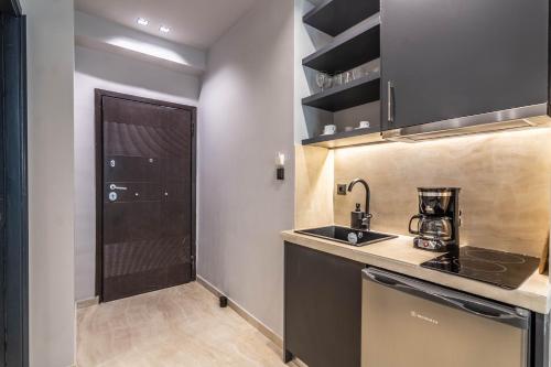 Furla Apartments Athens - Tap to explore photos