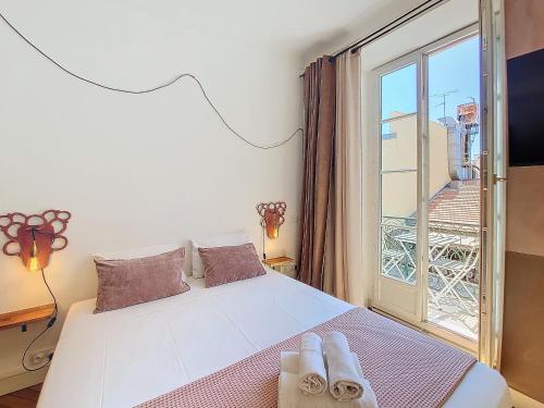 Nestor&Jeeves - CITY TRIP - Central - Balcony