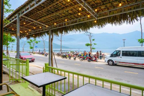 B&H Villa - Villa has swimming pool in Lang Co