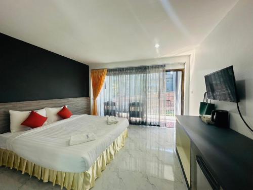 room detail thumbnail 0