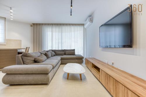 Spacious & Modern 3BR home with Terrace in Mġarr by 360 Estates, Mġarr (fotografie 9)
