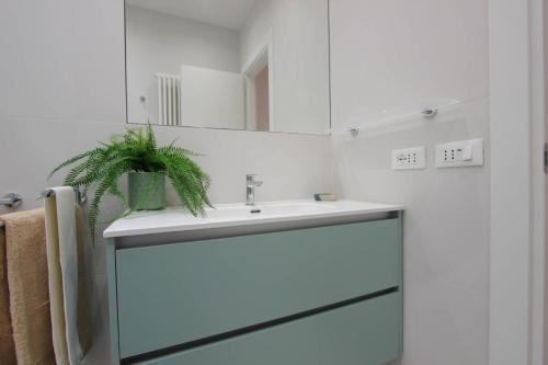 Marsili Luxury Suite - image 9