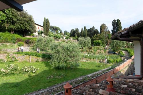 Luca's home over the Rose Garden, Florence