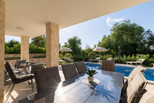 Villa Laura in สเวติ อีแวน