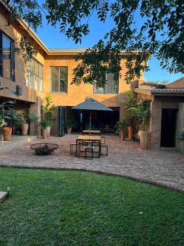 Tampilan eksterior, Tabokana House in Victoria Falls