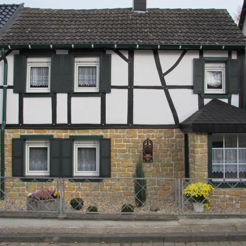 Eifel-Landhaus Ferienhaus Dorfstüffje - image 3