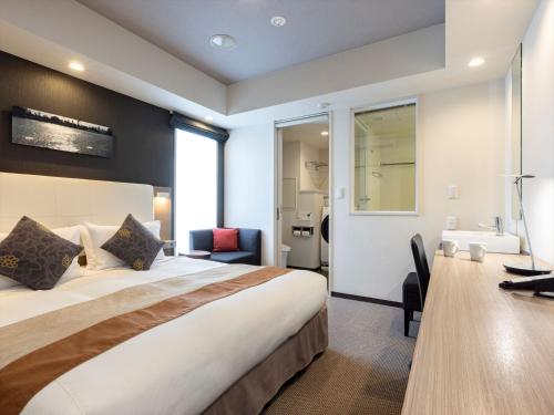 Comfort Double Room - Non-Smoking room in Tokyu Stay Shimbashi - Ginza area